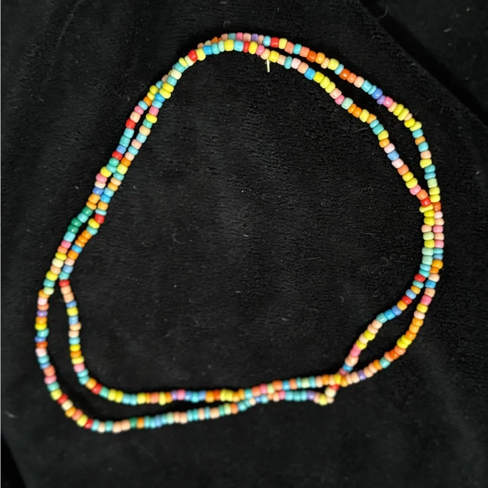 Colorful girls beaded necklace‎